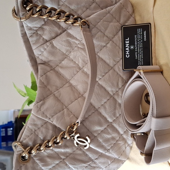 Chanel bag - Picture 7 of 12